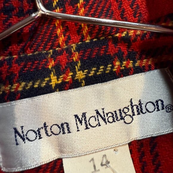 Vintage Norton McNaughton Blazer - Picture 2 of 4